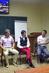 Вот так проходят занятия по курсу риторики в киевском учебном центре Успех